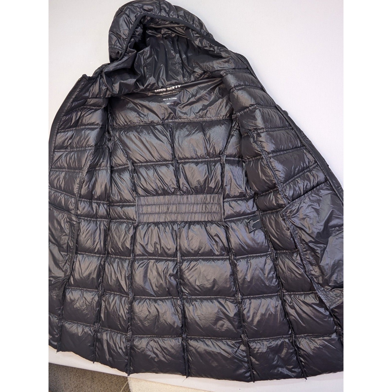 Miss Sixty Womens Ultra Lightweight Packable Down Puffer Jacket Long Hooded Sz M — image 8 of 8